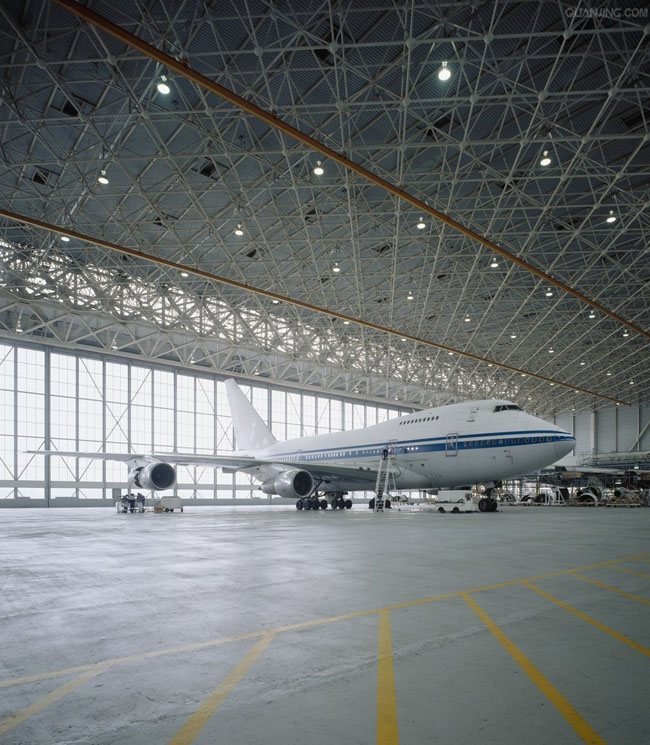 迪庆航空工业螺栓球网架工程